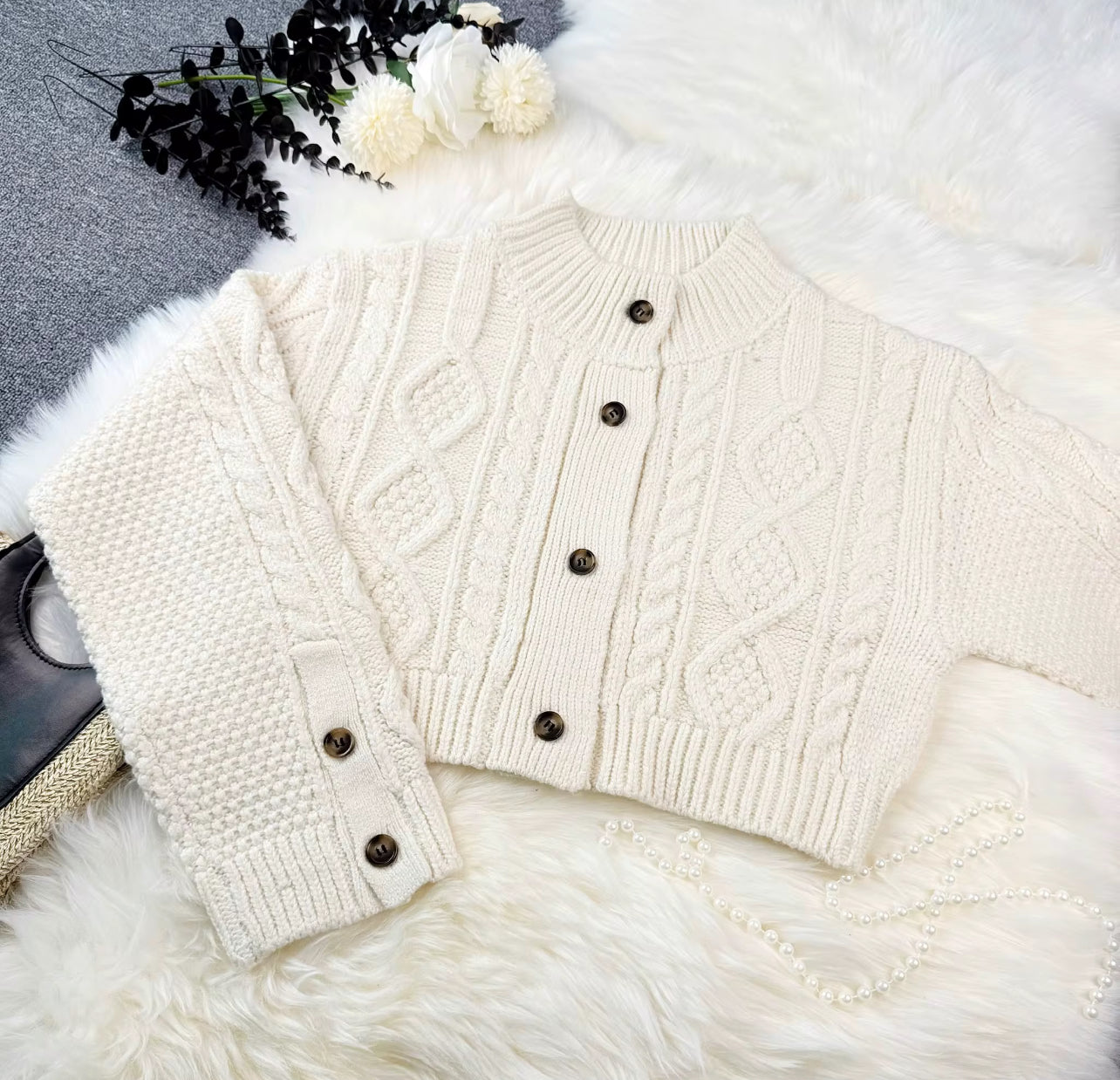 Luna Chic Cardigan